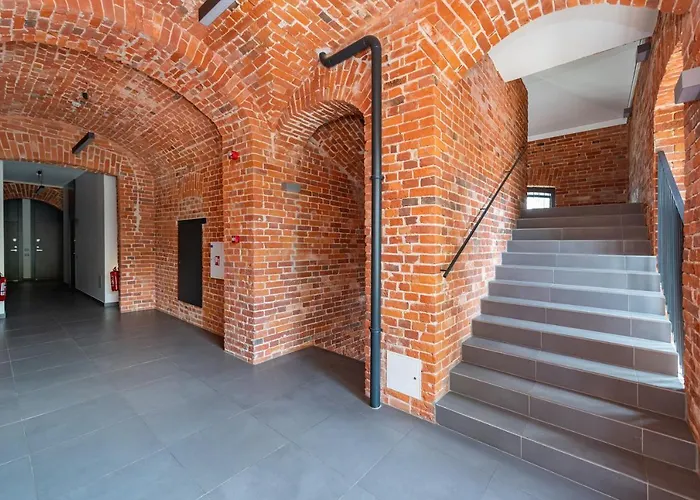 Spaciuos 1 Bd Apt By Domvia