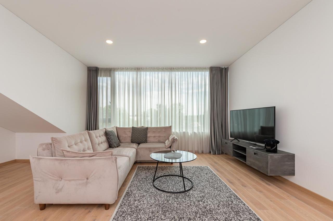 Spaciuos 1 Bd By Hostlovers * Kaunas