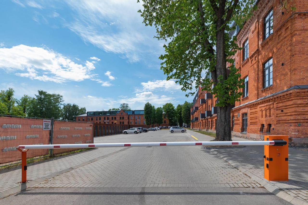 Spaciuos 1 Bd By Hostlovers Huoneisto Kaunas