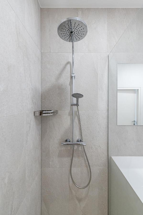 Spaciuos 1 Bd By Hostlovers Huoneisto Kaunas